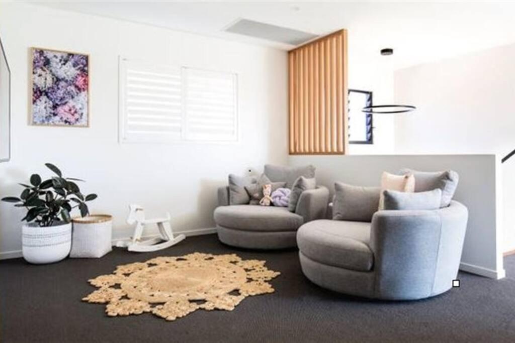 Beachside Buddina Luxury Family House 5 Bedrooms Экстерьер фото